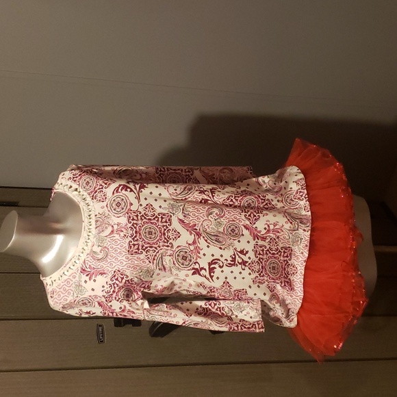 Kim Roger's Lady's ScoopNeck Petite Tee In Pink/Grey Braids and Embellishments - Picture 1 of 7